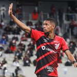 Citado em investigação, Pedrinho é afastado preventivamente pelo Clube