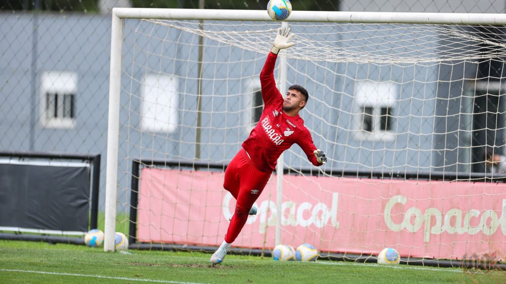 Mycael diz que permanece no Athletico. Foto: José Tramontin/athletico.com.br