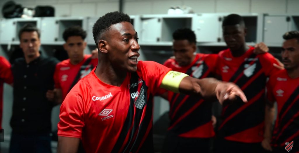 Léo Pelé foi vítima de racismo no Athletiba. (Foto: Divulgação/athletico.com.br)