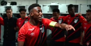 Léo Pelé foi vítima de racismo no Athletiba. (Foto: Divulgação/athletico.com.br)