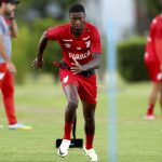 Matheus Babi no treino. (Foto: Cahuê Miranda/Athletico Paranaense)