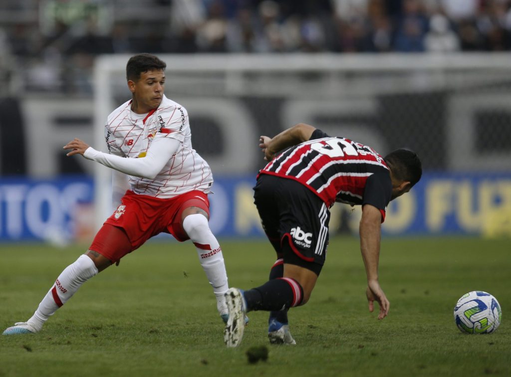 Jadsom tem mais de 200 jogos com a camisa do Bragantino. Foto: Ari Ferreira/Red Bull Bragantino.