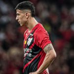 Esquivel joga pelo Athletico-PR - Foto: Instagram/Lucas Esquivel