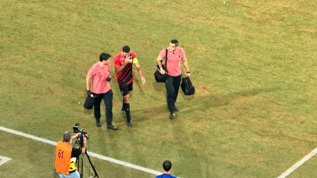 Alan Kardec perdeu pênalti contra o Cascavel. Foto: Twitter/Monique Vilela