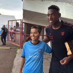 Léo Pelé volta ao time titular. Foto: Twitter / @Monivilela