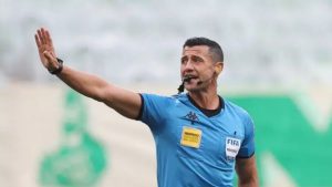 Bráulio da Silva Machado apita Pouso Alegre x Athletico-PR, pela Copa do Brasil após polêmica (Foto: Cesar Greco/Palmeiras)