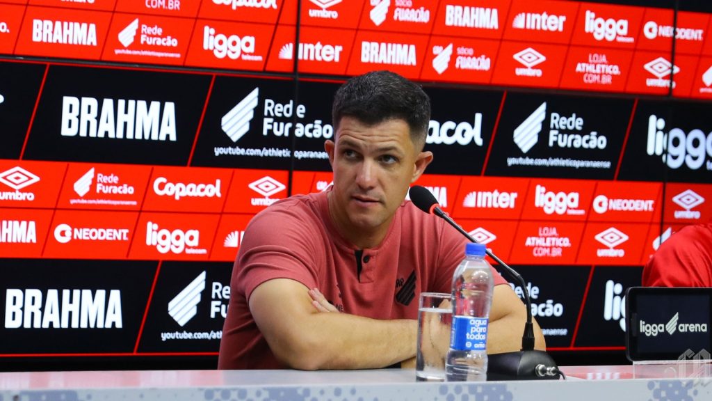 Maurício Barbieri fala sobre gols no acréscimos - Foto: José Tramontin/athletico.com.br