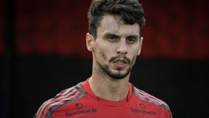 Rodrigo Caio está no radar do Athletico-PR. Foto: Alexandre Vidal/Flamengo