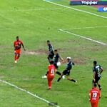 Athletico-PR recebe áudio do VAR de lance de pênalti contra Maringá - (Imagem: Divulgação/FPF)
