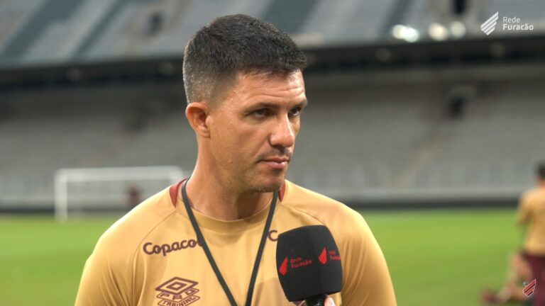 Barbieri perde atacante no Athletico-PR - Imagem: Divulgação/Rede Furacão