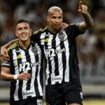 Cuello e Deyverson marcam pelo Galo x Manaus (Foto: Pedro Souza / Atlético)