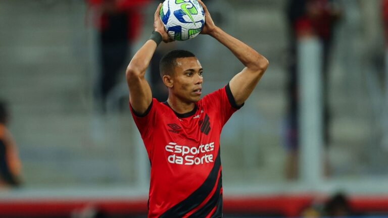 Athletico-PR pode voltar com Madson ao time (Foto: athletico.com.br)
