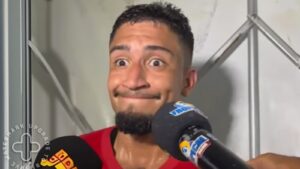 Renan Peixoto é titular para Brusque x Athletico-PR (Imagem: Monique Vilela/Transamérica)