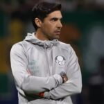 Abel Ferreira toma atitude diante de Vitor Roque, ex-Athletico-PR (Foto: Cesar Greco/SE Palmeiras)