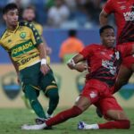 Palacios dá assistência para Cuiabá e Athletico-PR toma virada - Foto: AssCom Dourado