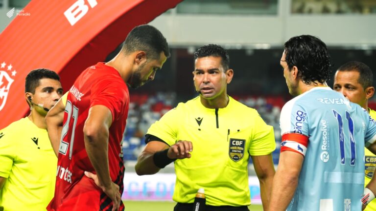 Athletico-PR vence Paysandu na estreia (Imagem: Reprodução/Rede Furacão)