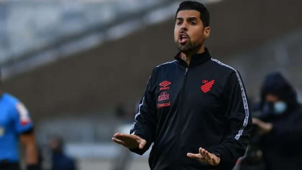 (Foto: Gustavo Oliveira/athletico.com.br)