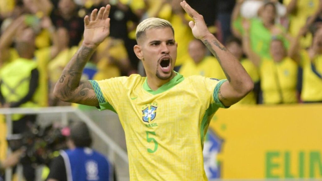 Bruno Guimarães vai encontrar Ancelotti (Foto: Reprodução/Redes Sociais)