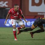 Athletico-PR cai na tabela (Foto: Divulgação/Vila Nova)