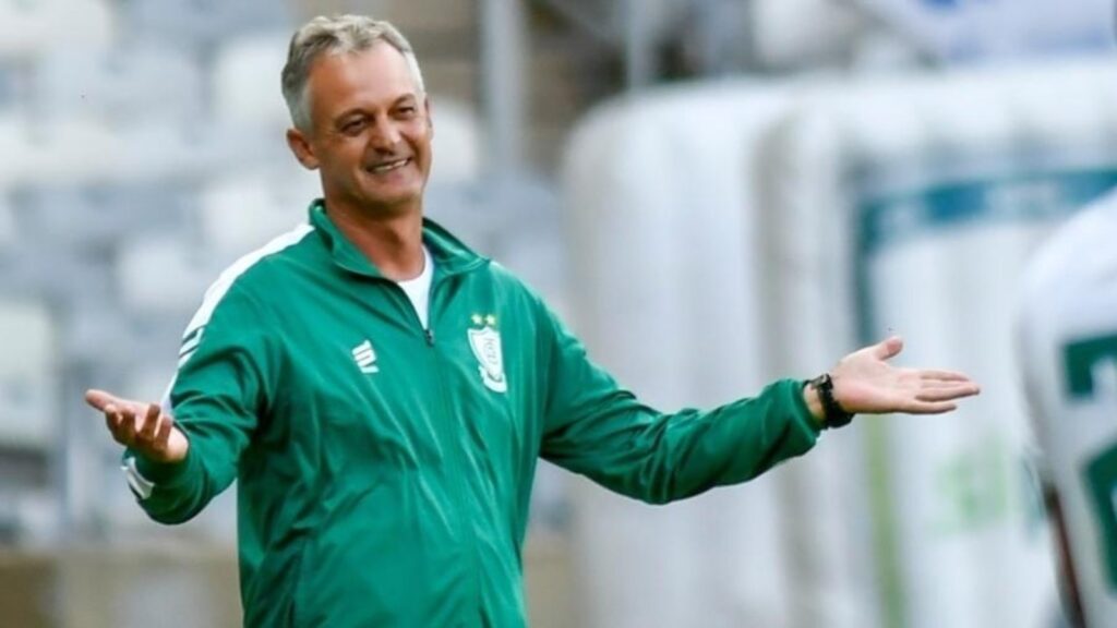 Lisca na lista de técnicos do Athletico-PR (Imagem: Instagram/América-MG)
