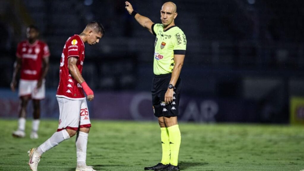 Vila Nova x Athletico-PR acontece neste sábado (Foto: Jhony Inácio/Ag. Paulistão)