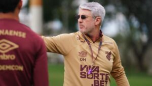 Odair Hellmann abre portas para o Athletico-PR (Imagem: Reprodução/Rede Furacão)