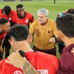 Odair Hellmann estreia pelo Athletico-PR (Foto: Duda Matoso/athletico.com.br)