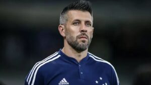Pezzolano troca Athletico-PR pelo Watford (Foto: Divulgação/Cruzeiro)