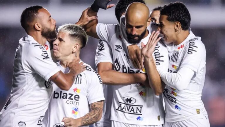 Athletico-PR tem interesse em Thaciano (Foto: Divulgação/Santos FC)