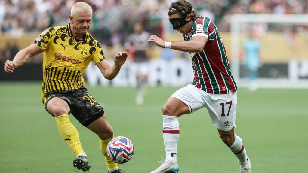 Athletico-PR "engana" Fluminense com Caanobbio? (Foto: Lucas Merçon/Fluminense)