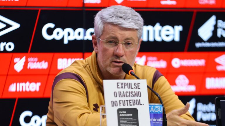 Odair não entrega em Athletico-PR x Coritiba (Foto: José Tramontin/athletico.com.br)