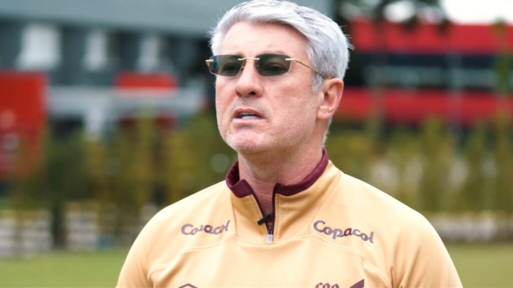 Odair Hellmann chama responsabilidade no Athletico-PR (Imagem: Reprodução/Rede Furacão)