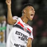 Pedro Severino, filho de ex-Athletico-PR, recebe alta (Foto: Célio Messias/Ag. Paulistão)