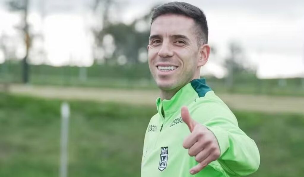 Athletico-PR se aproxima de fechar com Aguirre (Foto: Divulgação/Atlético Nacional)