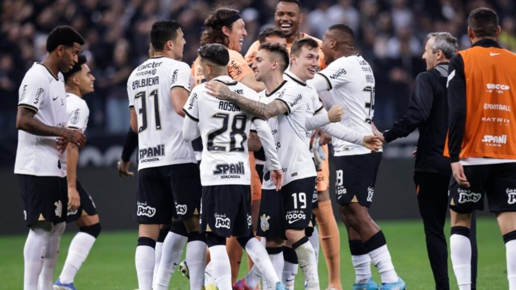 Athletico-PR busca ex-Corinthians (Foto: Divulgação/SCCP)