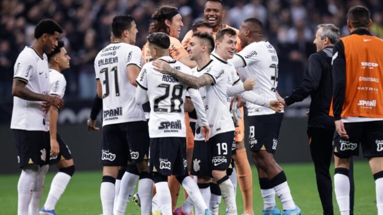 Athletico-PR busca ex-Corinthians (Foto: Divulgação/SCCP)