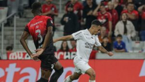Athletico-PR x Ferroviária acaba em empate (Foto: Divulgação/Ferroviária)