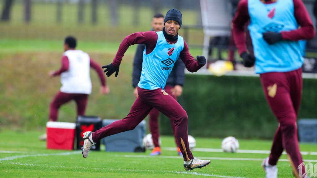 (Foto: José Tramontin/athletico.com.br)