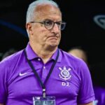 Dorival poupa antes de Athletico-PR x Corinthians - (Foto: Reprodução/Redes Sociais)