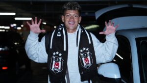 Élan Ricardo é encaminho negócio como contratação do Athletico-PR (Foto: Reprodução)