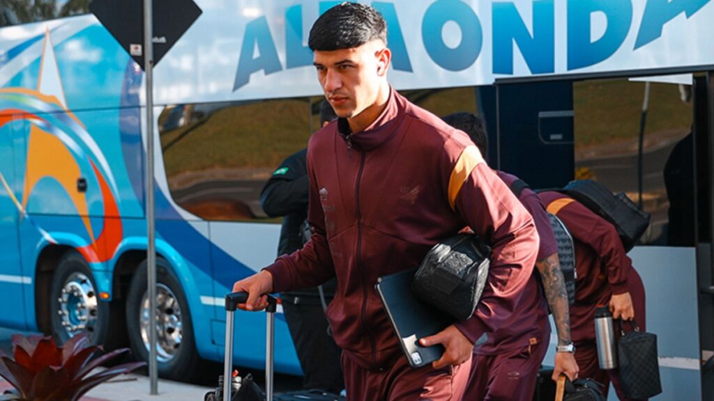 Athletico-PR x Atlético-MG acontece neste domingo (5)