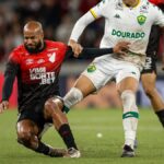 Athletico-PR dá vexame contra Cuiabá (Foto: AssCom Dourado/Divulgação)