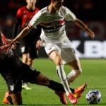 Copa do Brasil tem jogo de volta entre Athletico-PR x São Paulo nesta quarta (Foto: Rubens Chiri e Miguel Schincariol/Saopaulofc.net)