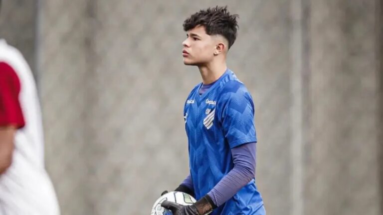 Athletico-PR é elogiado por Samudio (Foto: Instagram/Bruninho)