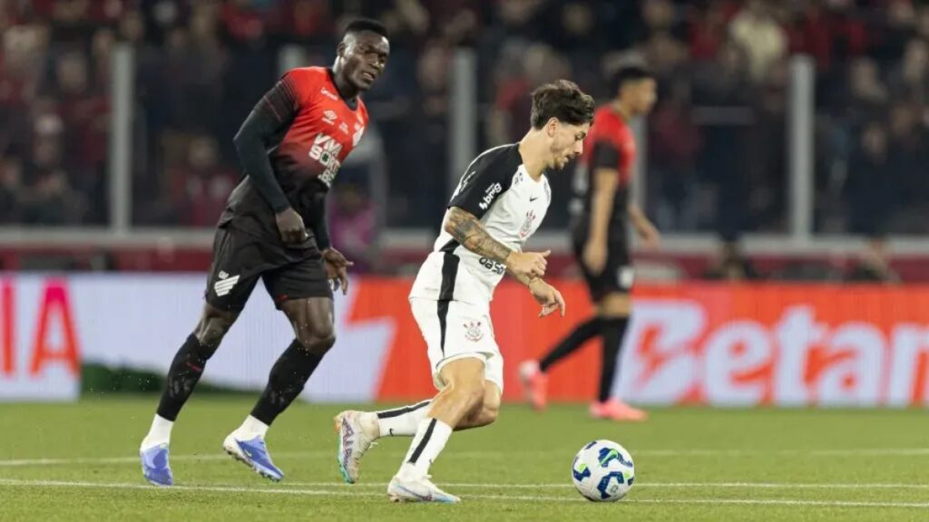 Athletico-PR tem problema para jogo contra Corinthians (Foto: Reprodução/Redes Sociais)