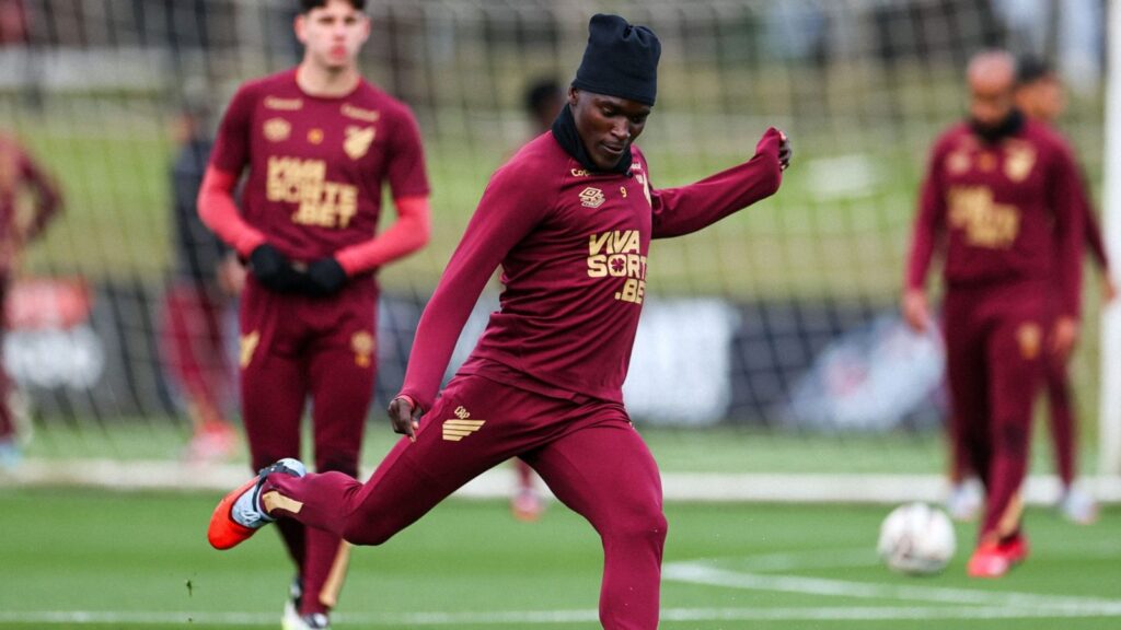 Athletico-PR treina para duelo (Foto: Duda Matoso/athletico.com.br)