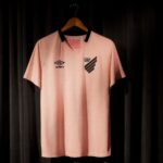 Athletico-PR adere a campanha do Outubro Rosa (Foto: Divulgação/athletico.com.br)