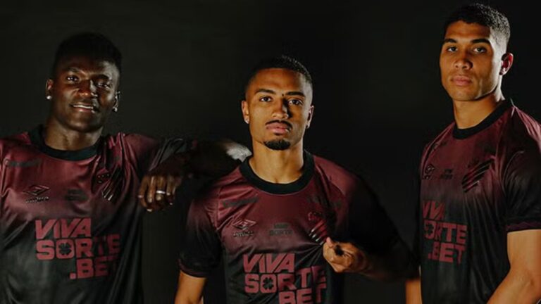 Athletico-PR lança novo uniforme (Foto: José Tramontin/athletico.com.br)