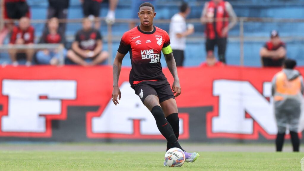 (Foto: José Tramontin/athletico.com.br)