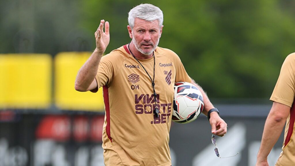 Athletico-PR aprende a lidar com jogo (Foto: José Tramontin/athletico.com.br)